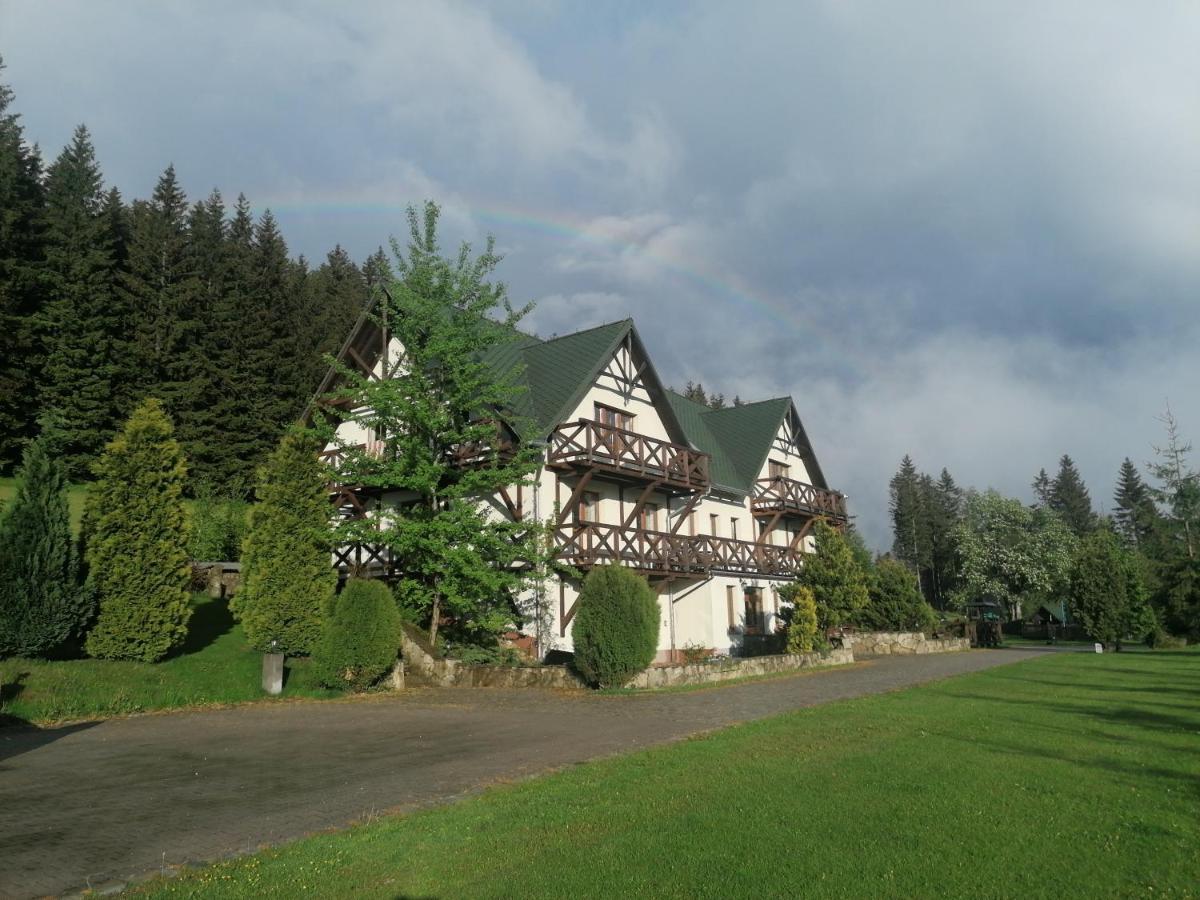 Gosciniec Janowa Gora - Agroturystyka Строне-Шльонське Екстер'єр фото